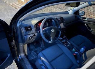 Volkswagen Golf 2005