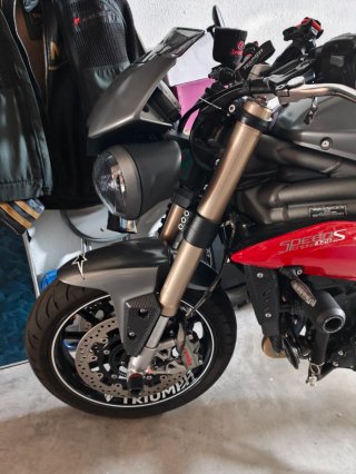 Triumph Speed Triple 1050