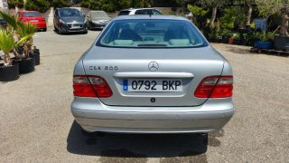 Mercedes-Benz  CLK 2001