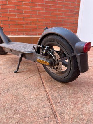 Patinete Eléctrico Xiaomi Essential