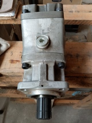 Bomba Hidráulica Volvo F1-40-108421