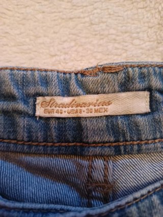 Shorts vaqueros con detalle étnico