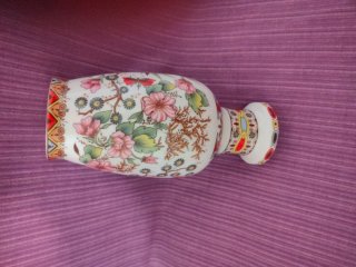 Jarrón de porcelana estilo chino