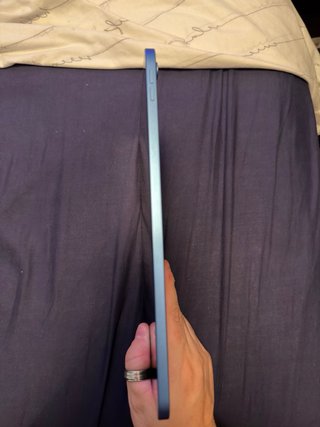 iPad 10ª Gen Azul+ Funda Logitech+ Lapiz Apple