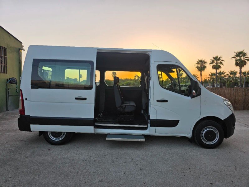 Renault Master Combi9 dCi 145 Energy L2H2 3500 2016, foto 16