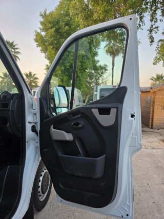 Renault Master Con Rampa PMR