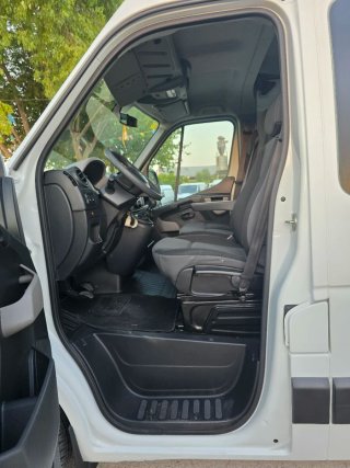Renault Master Con Rampa PMR