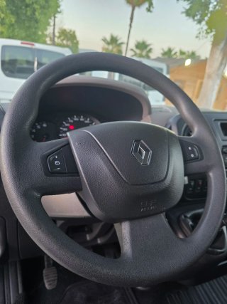 Renault Master Con Rampa PMR
