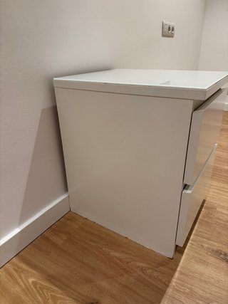 Mesita de noche MALM IKEA Blanca