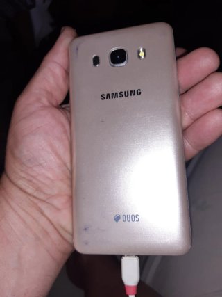 Samsung Galaxy J5 2016 Dorado