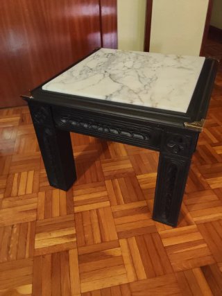 Mesa auxiliar vintage mármol y madera
