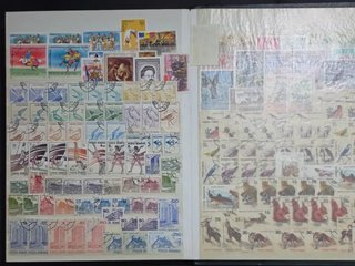 Colección de más de 3.000 sellos mundo. Ver imagen