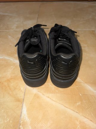 Zapatillas niño negras