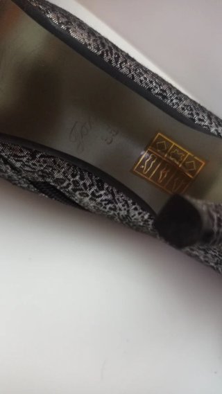 Botines tacón plateados y negros