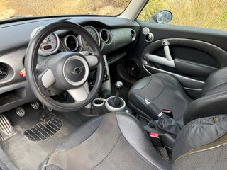 MINI Cooper S 2005