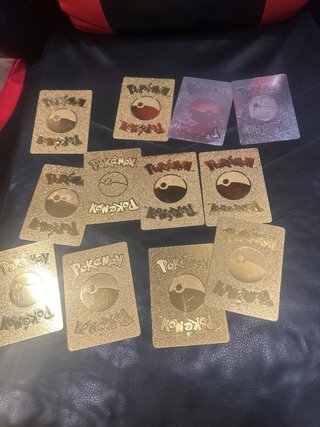 Cartas Pokémon Doradas Colección. Una 1€,todas 20€