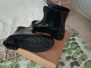 Botas de agua negras