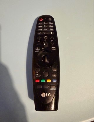 Televisor LG Negro y Blanco