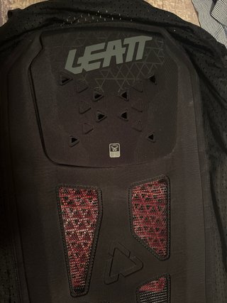 Peto Leatt Ligero Enduro
