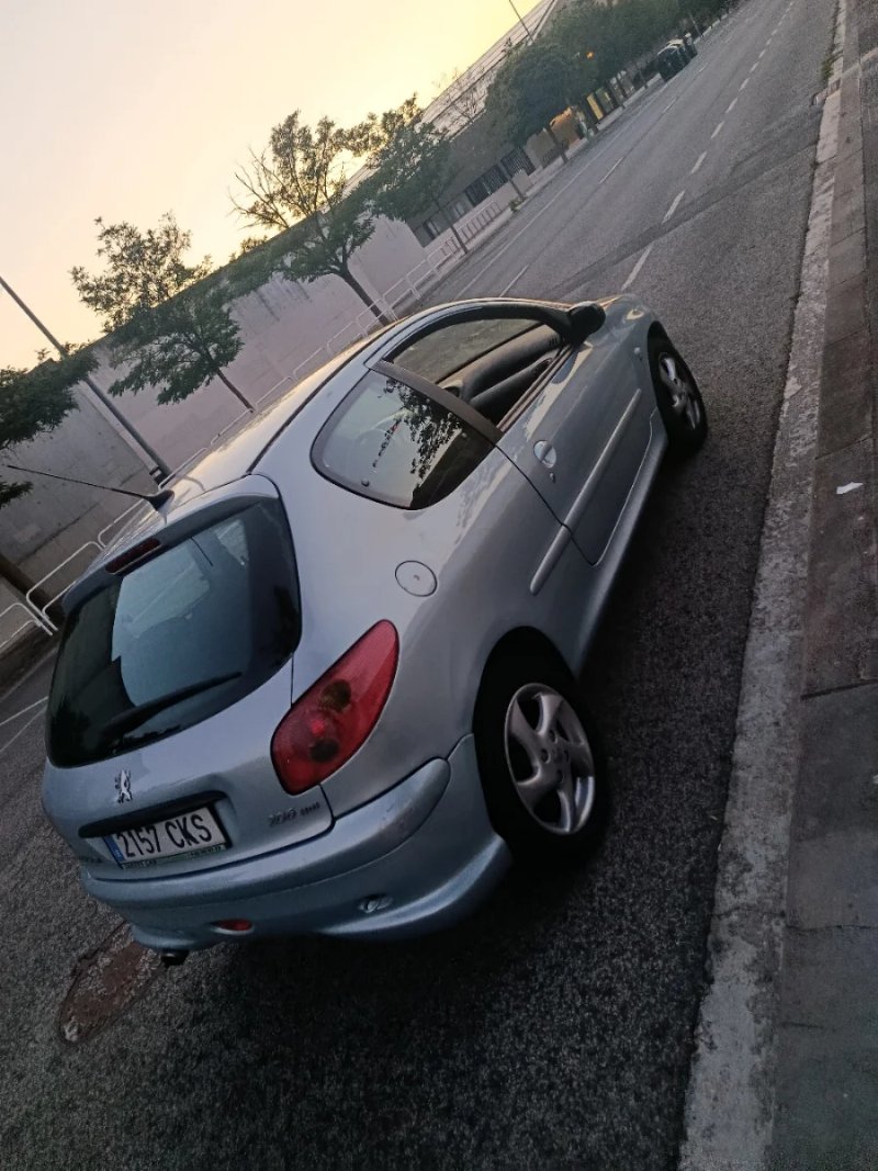Peugeot 206 2003 - foto 1