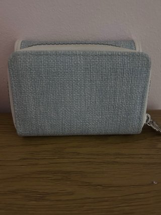 Cartera azul de Stitch con llavero