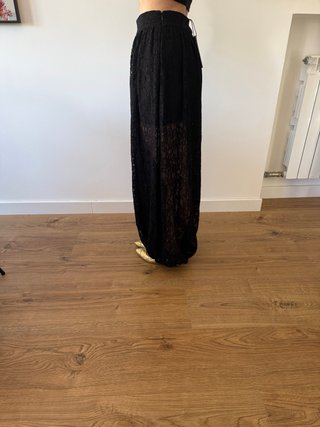 Pantalón Palazzo Encaje Zara