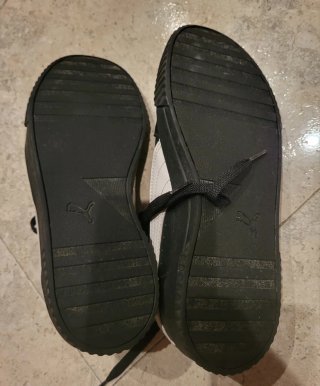 Zapatillas Puma Soft Foam+ Negras y Rosas