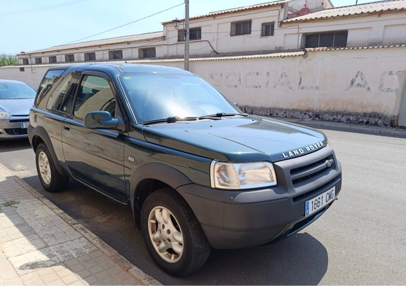 Land Rover Freelander 2003 - foto 1