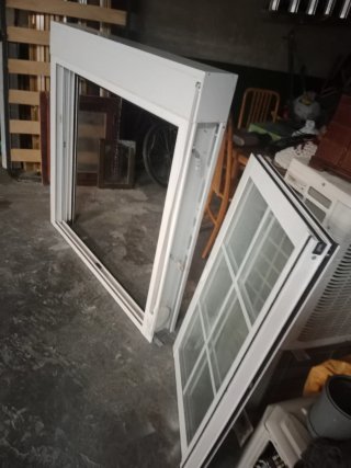 Ventana aluminio con persiana