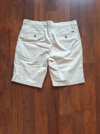 Bermudas beige Pedro del Hierro