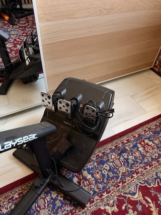 Playseat Evolution MAS Logitech G2 + 3 pedales