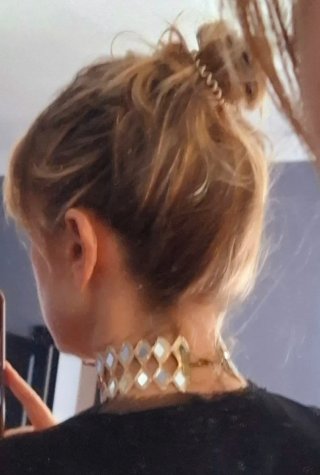 Elegante choker dorato con specchietti