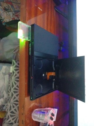 Consola Sony PS2 Negra Modelo 70004
