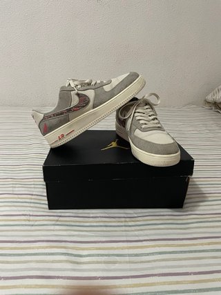 Nike Air Force 1 Gris Rosa Paloma