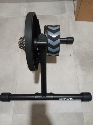 Rodillo Wahoo Kikr core