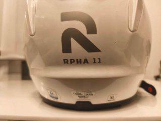 Casco HJC modelo RPHA 11