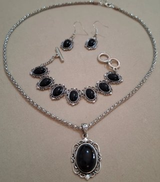 Set etnico collana, bracciale, orecchini