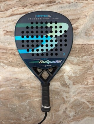 Bullpadel Vertex 03 CMF Pala Padel