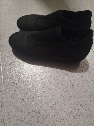 Botas fútbol Adidas sin cordones T39