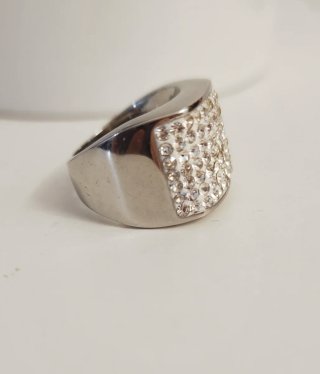 Anillo Acero Plateado Cristales Brillantes