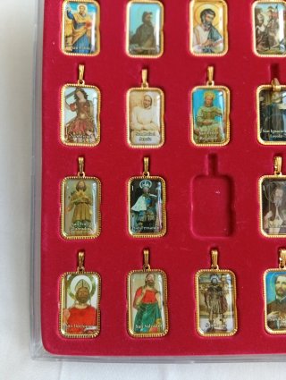 Colección Santos venerados en España. 29 Medallas