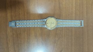 Reloj Gucci 9000M. Leer descripción.