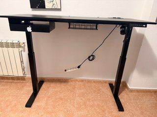 Escritorio Regulable Altura 140x60cm