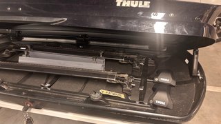 Cofre y Barras de Techo Thule  Monta rapida