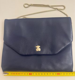 Bolso TOUS azul marino con cadena