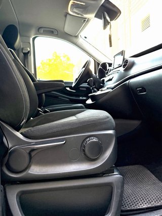 Mercedes-Benz Clase V-220 , Etiqueta C
