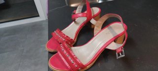 Sandalias tacón rosa y beige