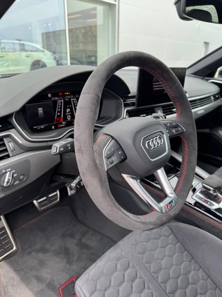 Audi RS4 Competition Plus 2025
