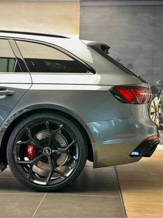 Audi RS4 Competition Plus 2025