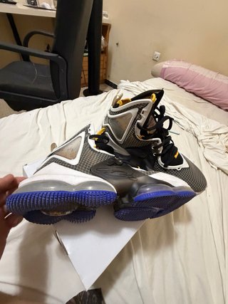 Nike LeBron 19 Zapatillas Baloncesto